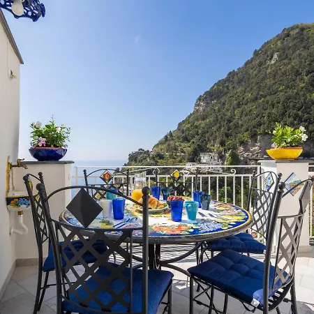 Apartment Blue Waves - De Vivo Realty *