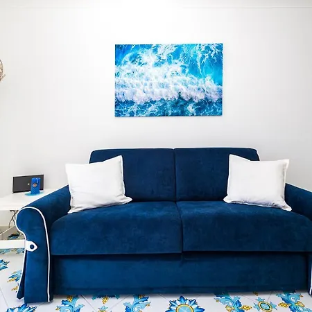 Blue Waves - De Vivo Realty Positano