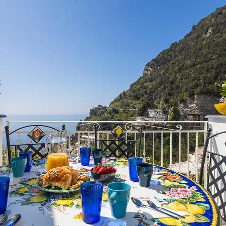 Blue Waves - De Vivo Realty Positano