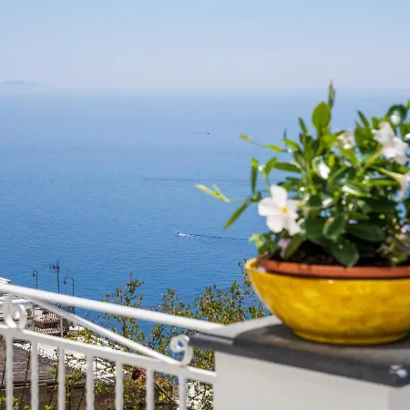 Apartman Blue Waves - De Vivo Realty